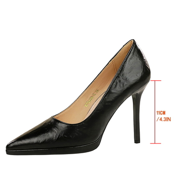Vintage Style Stiletto with Waterproof Platform - Sexy Nightclub Shoes for Women